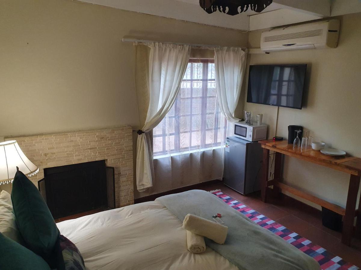 Sun Deck Lodge Hartbeespoort Dış mekan fotoğraf