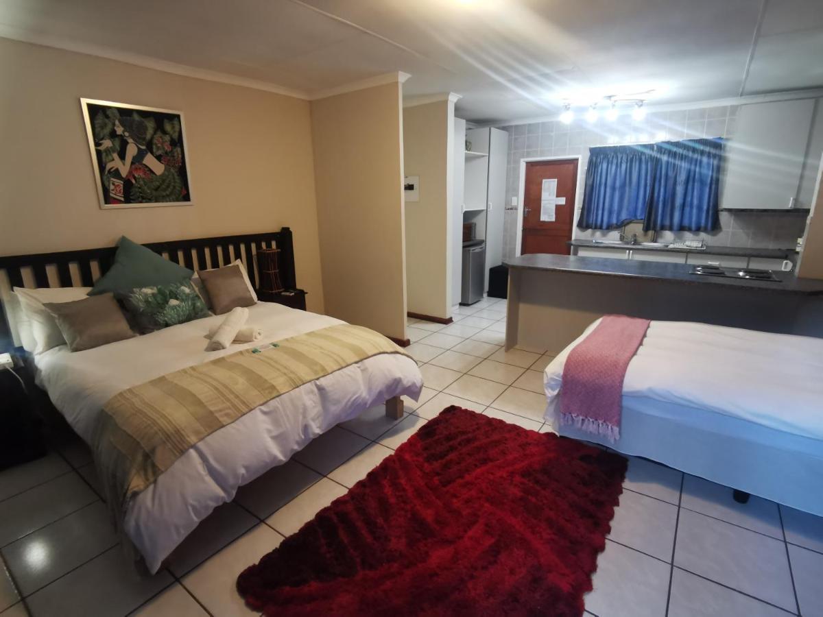 Sun Deck Lodge Hartbeespoort Dış mekan fotoğraf