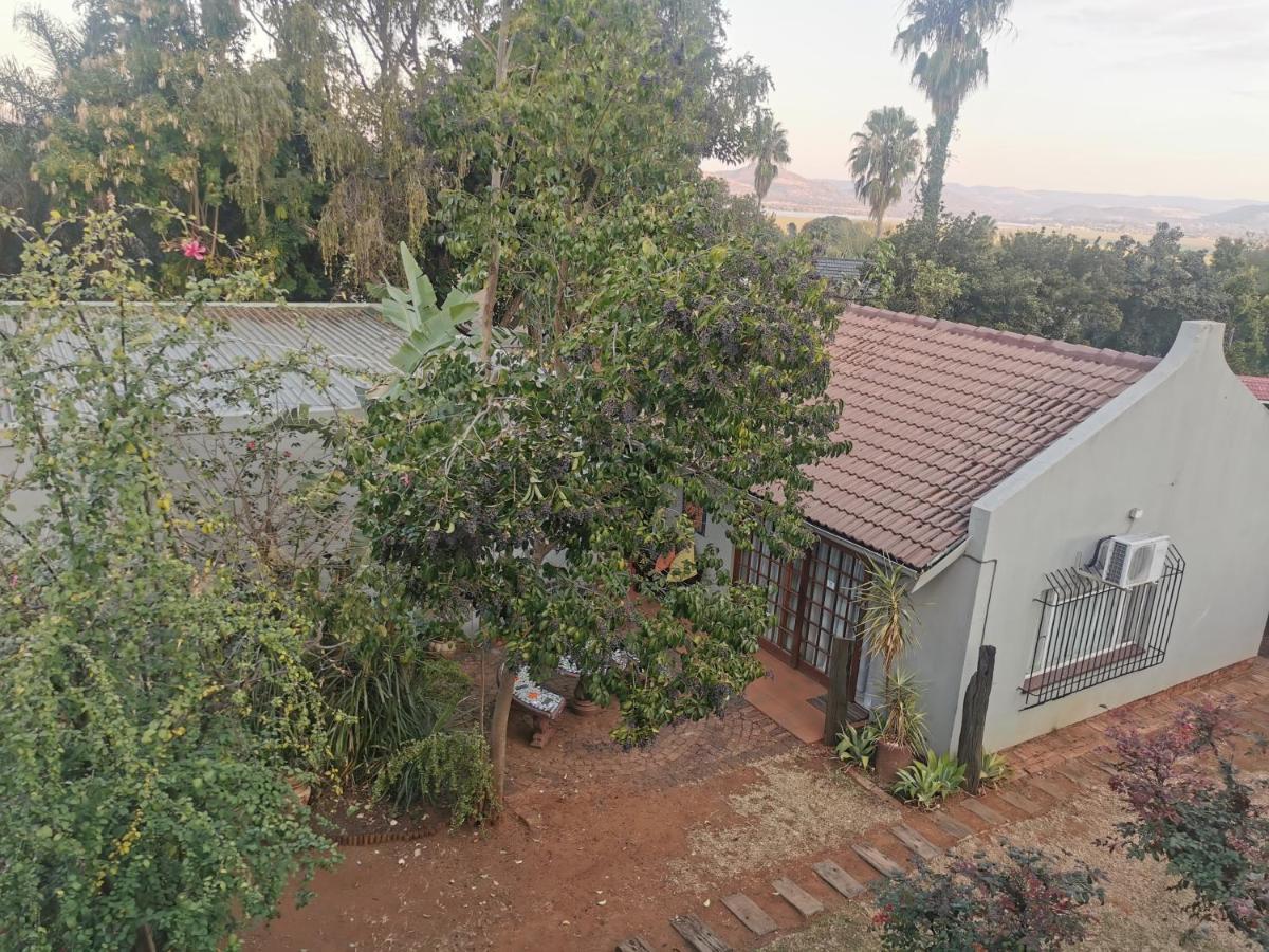 Sun Deck Lodge Hartbeespoort Dış mekan fotoğraf