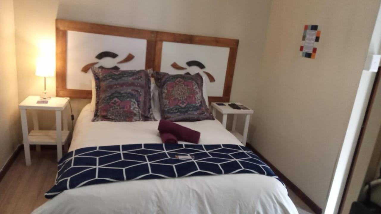 Sun Deck Lodge Hartbeespoort Dış mekan fotoğraf